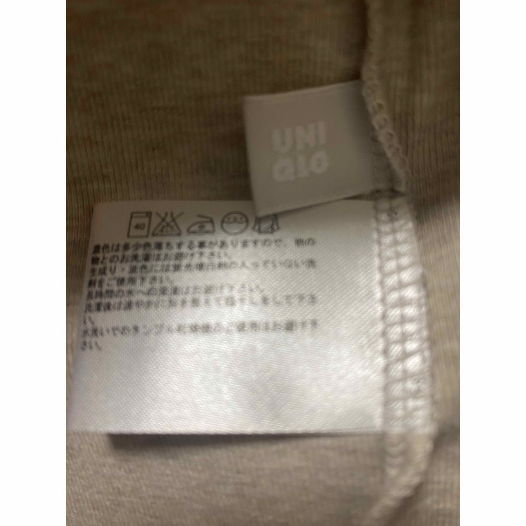 UNIQLO(ユニクロ)の新品未使用　UNIQLO EXTRAFINECOTTON 長袖TシャツＬサイズ レディースのトップス(Tシャツ(長袖/七分))の商品写真