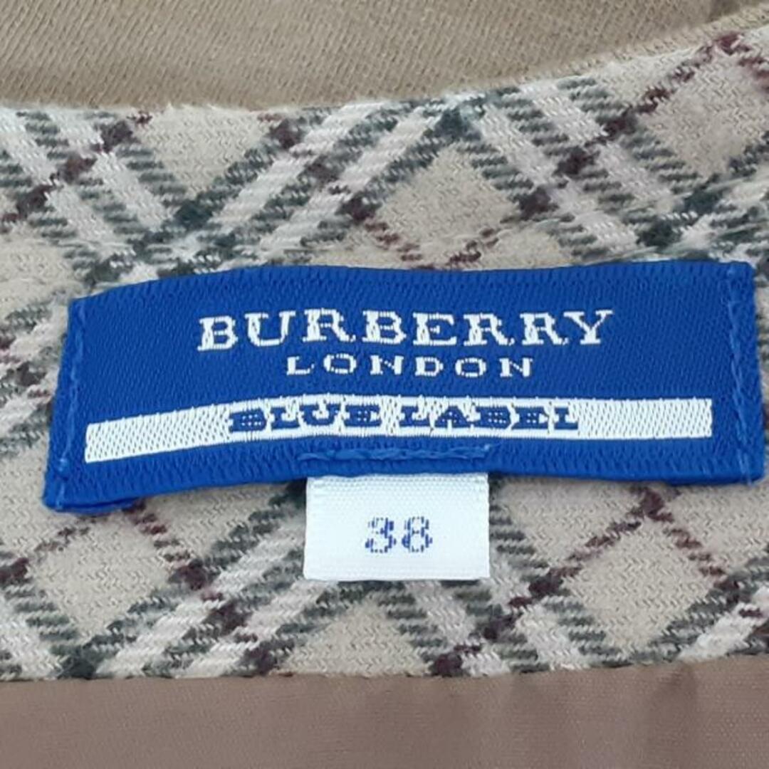 BURBERRY BLUE LABEL(バーバリーブルーレーベル)のBurberry Blue Label(バーバリーブルーレーベル) ワンピース サイズ38 M レディース美品  - ライトブラウン 七分袖/ミニ/プリーツ レディースのワンピース(その他)の商品写真