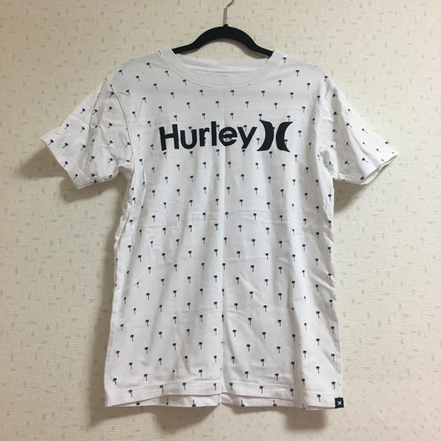 Hurley(ハーレー)のhurley ヤシ柄Tシャツ メンズのトップス(Tシャツ/カットソー(半袖/袖なし))の商品写真