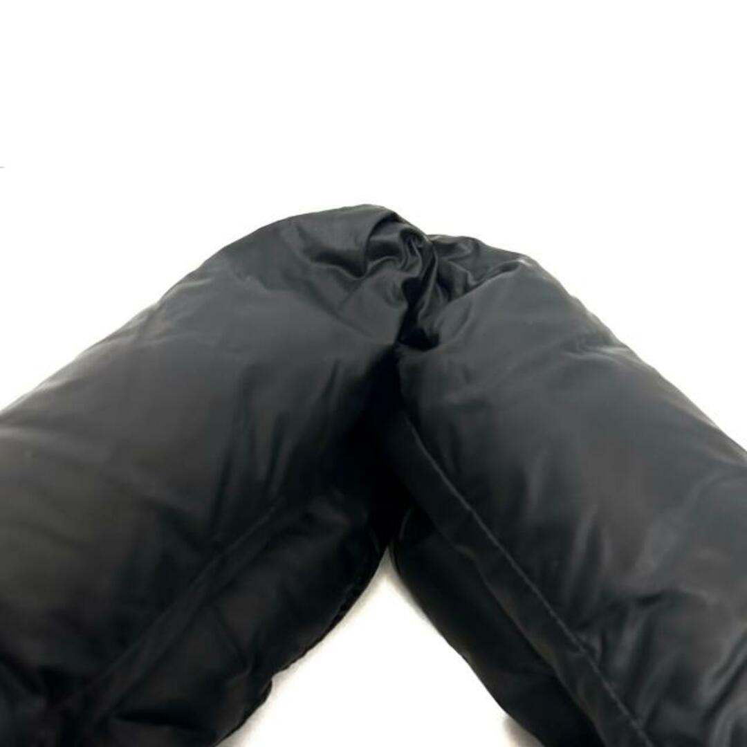 MONCLER(モンクレール)のMONCLER(モンクレール) トートバッグ美品  SNOW TOTE 黒 ナイロン レディースのバッグ(トートバッグ)の商品写真