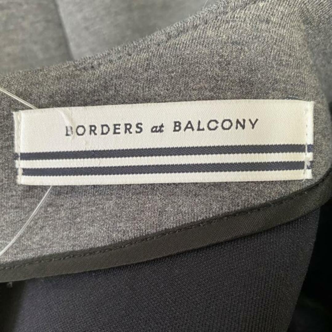 BORDERS at BALCONY(ボーダーズアットバルコニー)のBORDERS at BALCONY(ボーダーズアットバルコニー) ワンピース サイズ36 S レディース - ダークグレー クルーネック/七分袖/マキシ丈/パール/ボーダー レディースのワンピース(その他)の商品写真