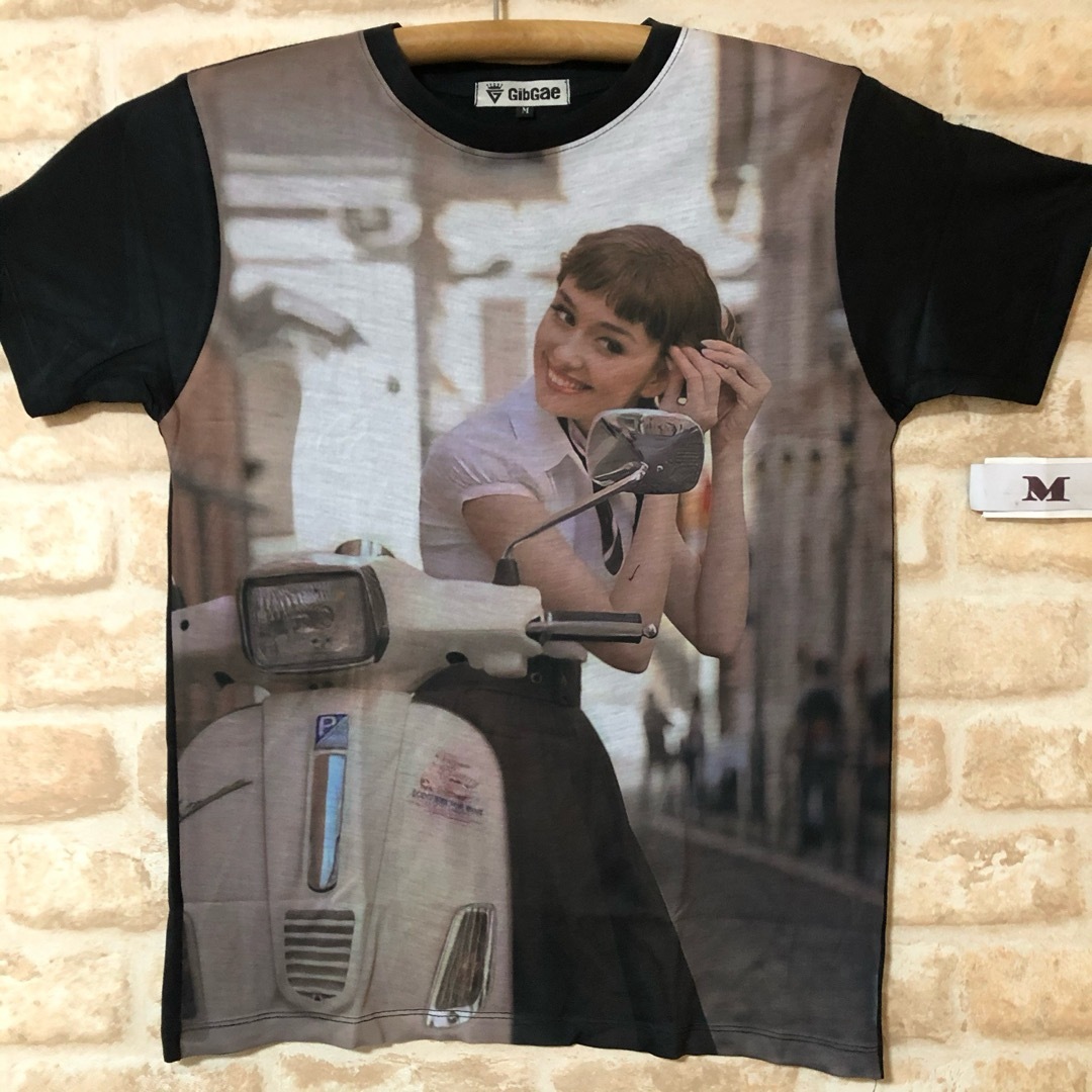 オードリー ヘプバーン　スクーター　Tシャツ　Mサイズ　管8629 メンズのトップス(Tシャツ/カットソー(半袖/袖なし))の商品写真