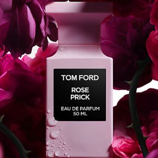 トムフォードビューティ(TOM FORD BEAUTY)の【美品！紙袋付き】定価52250円トムフォード　ローズプリック50ml(その他)