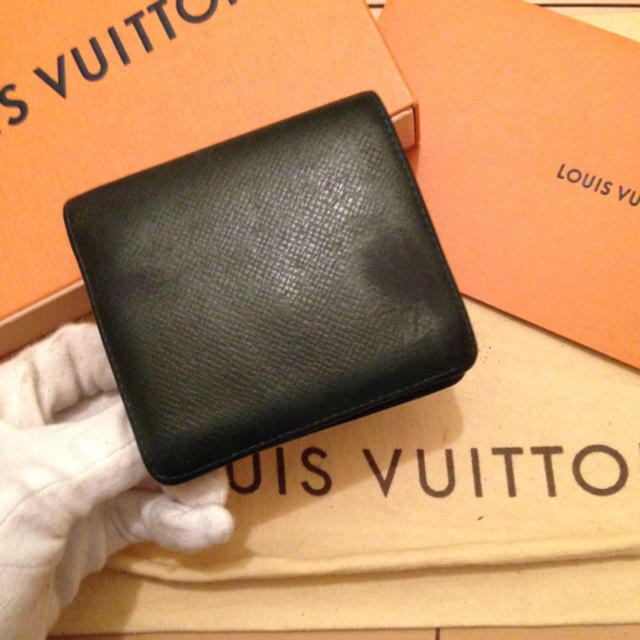 LOUIS VUITTON(ルイヴィトン)の❣️中綺麗 正規品 ルイヴィトン タイガ  レディースのファッション小物(財布)の商品写真