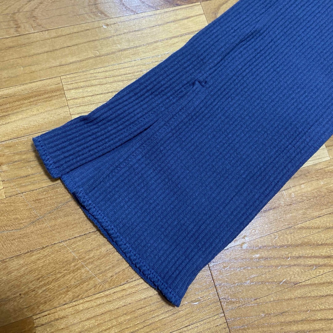 UNIQLO(ユニクロ)のUNIQLO ユニクロ　リブレギンスパンツ　スリット　レギンス　パンツ　M レディースのパンツ(カジュアルパンツ)の商品写真