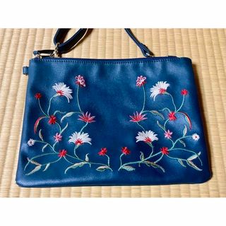 　レディース　ショルダーバッグ　刺繍　青緑　斜めがけ(ショルダーバッグ)