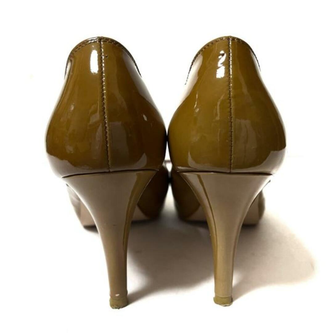 CHEMBUR(チェンバー)のCHEMBUR(チェンバー) パンプス 35 レディース - ブラウン オープントゥ エナメル（レザー） レディースの靴/シューズ(ハイヒール/パンプス)の商品写真