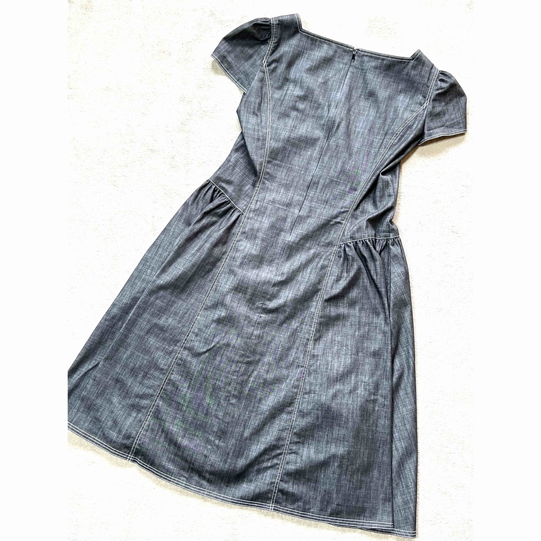 M'S GRACY(エムズグレイシー)のエムズグレイシー　リボンワンピース　40サイズL春夏　グレー色　半袖　中古 レディースのワンピース(ひざ丈ワンピース)の商品写真