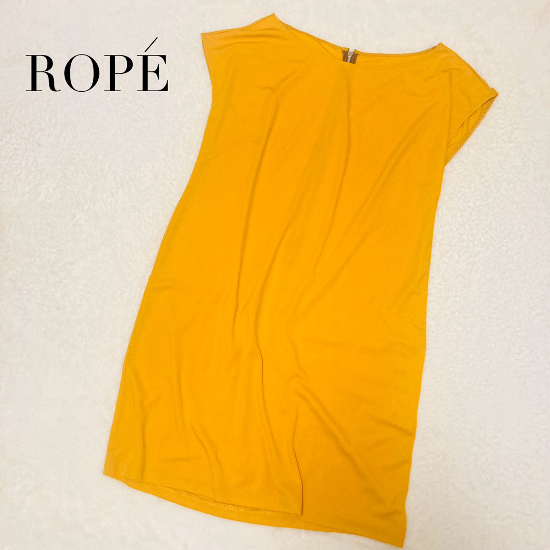 ROPE’(ロペ)のロペ　半袖ワンピース　春夏　イエロー　通勤服　オフィスカジュアル レディースのワンピース(ひざ丈ワンピース)の商品写真