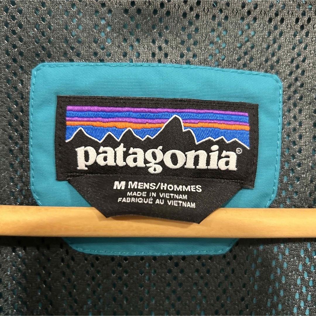 patagonia(パタゴニア)の【希少】パタゴニア バギーズジャケット patagonia Mサイズ メンズのジャケット/アウター(ナイロンジャケット)の商品写真