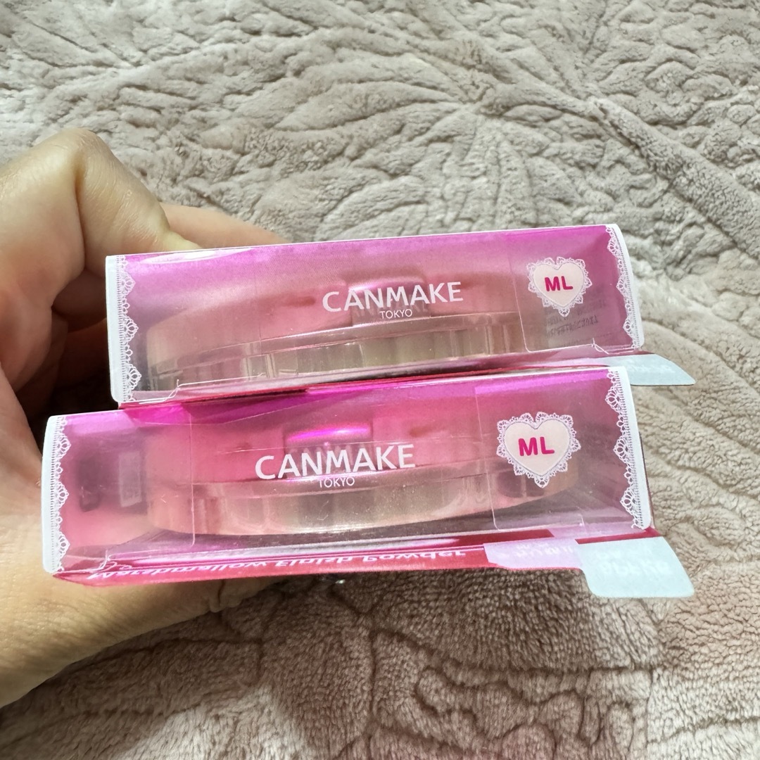 CANMAKE(キャンメイク)の新品未開封2セットキャンメイク マシュマロフィニッシュパウダー MLマットライト コスメ/美容のベースメイク/化粧品(フェイスパウダー)の商品写真