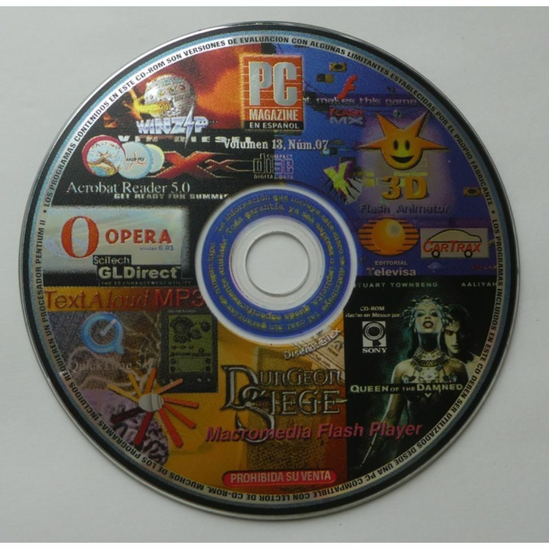 [レア]PC MAGAZIN(マガジン)　付録　CD 8枚セット　スペイン語版 エンタメ/ホビーの雑誌(ゲーム)の商品写真