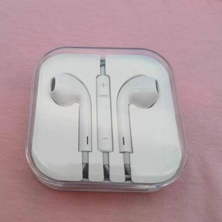 Apple - アップル純正 イヤホン EarPods with 3.5 mmヘッドフォンプラグ