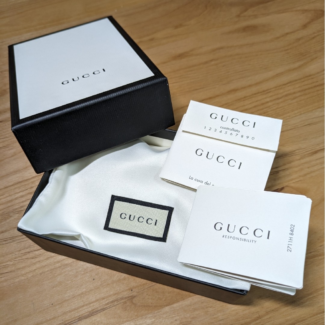 Gucci(グッチ)のGUCCI グッチ 財布 ダブルG レザー 赤 レディースのファッション小物(財布)の商品写真