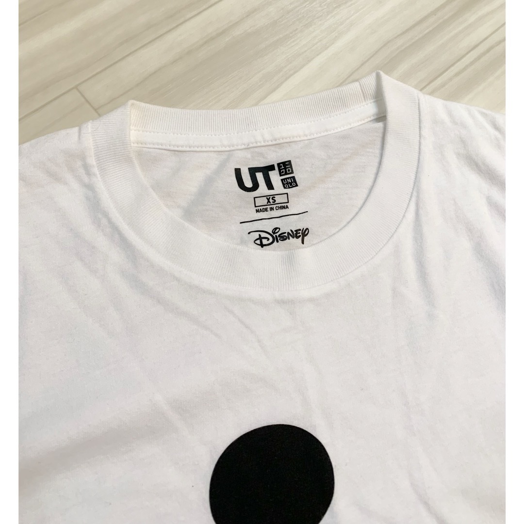 UNIQLO(ユニクロ)のUNIQLOミッキーTシャツXSホワイト レディースのトップス(Tシャツ(半袖/袖なし))の商品写真