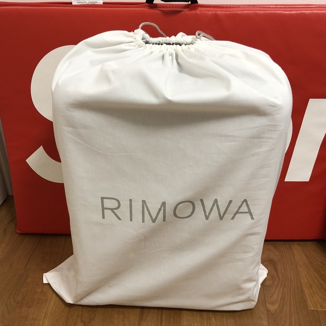 Supreme(シュプリーム)のsupreme rimowa Cabin Plus 49L メンズのバッグ(トラベルバッグ/スーツケース)の商品写真