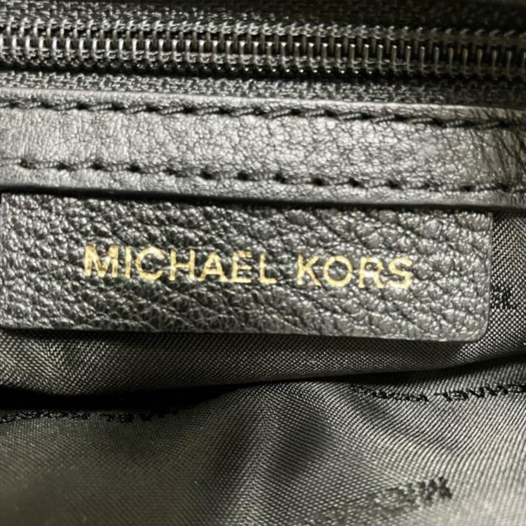 Michael Kors(マイケルコース)のMICHAEL KORS(マイケルコース) ショルダーバッグ - 黒 ストラップ着脱可 レザー レディースのバッグ(ショルダーバッグ)の商品写真