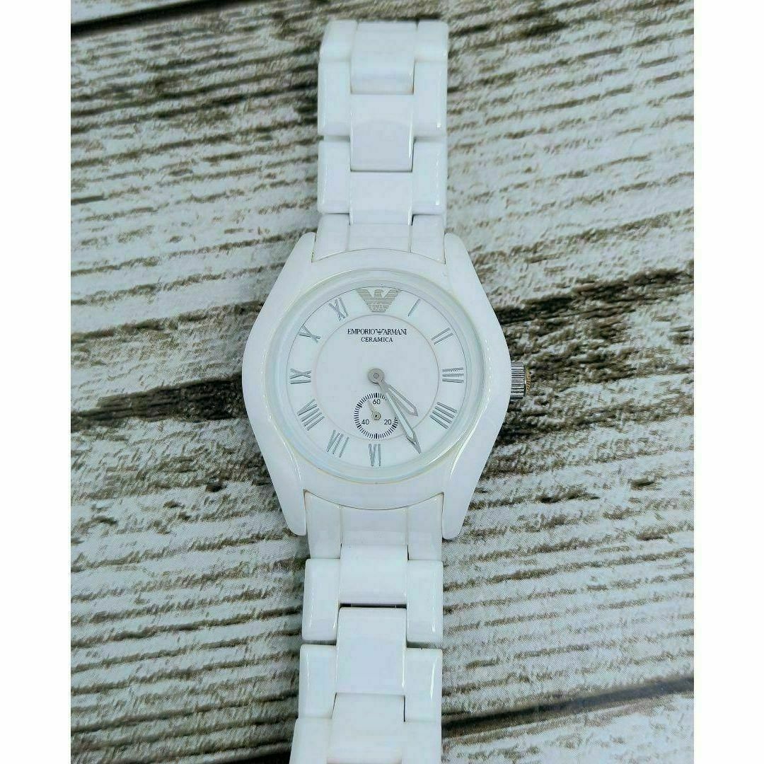 Emporio Armani(エンポリオアルマーニ)のエンポリオアルマーニ　ホワイト　セラミック　腕時計　レディース　メンズ レディースのファッション小物(腕時計)の商品写真