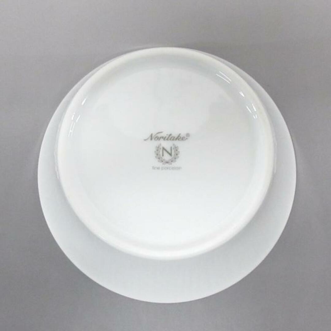 Noritake(ノリタケ)のNoritake(ノリタケ) 食器新品同様  白×パープル×マルチ 植物 陶器 インテリア/住まい/日用品のキッチン/食器(その他)の商品写真