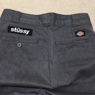 ｛週末値下げ｝STUSSY✖️DICKEIESコラボパンツ