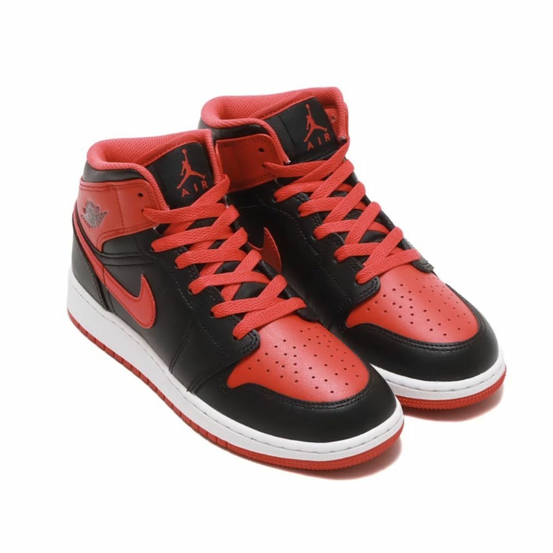 NIKE(ナイキ)の新品 NIKE 23.5cm AIR JORDAN 1 MID (GS) レディースの靴/シューズ(スニーカー)の商品写真