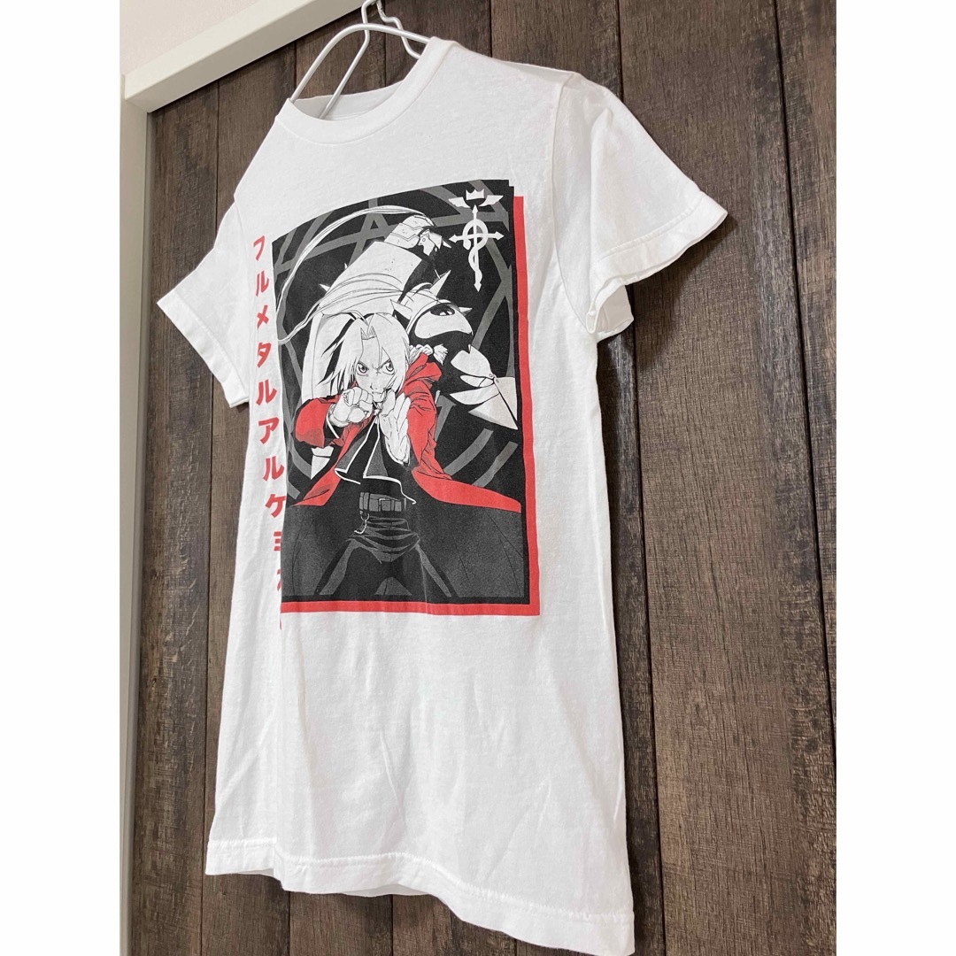 2004年 鋼の錬金術師 Tシャツ オフィシャル フルメタルアルケミスト 古着 メンズのトップス(Tシャツ/カットソー(半袖/袖なし))の商品写真