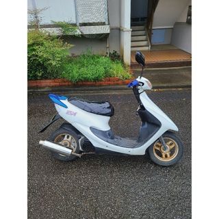 ホンダ - ライブディオZX仕様めっちゃ！カッコイイ！超大人気！引き取り限定、無人引き取り