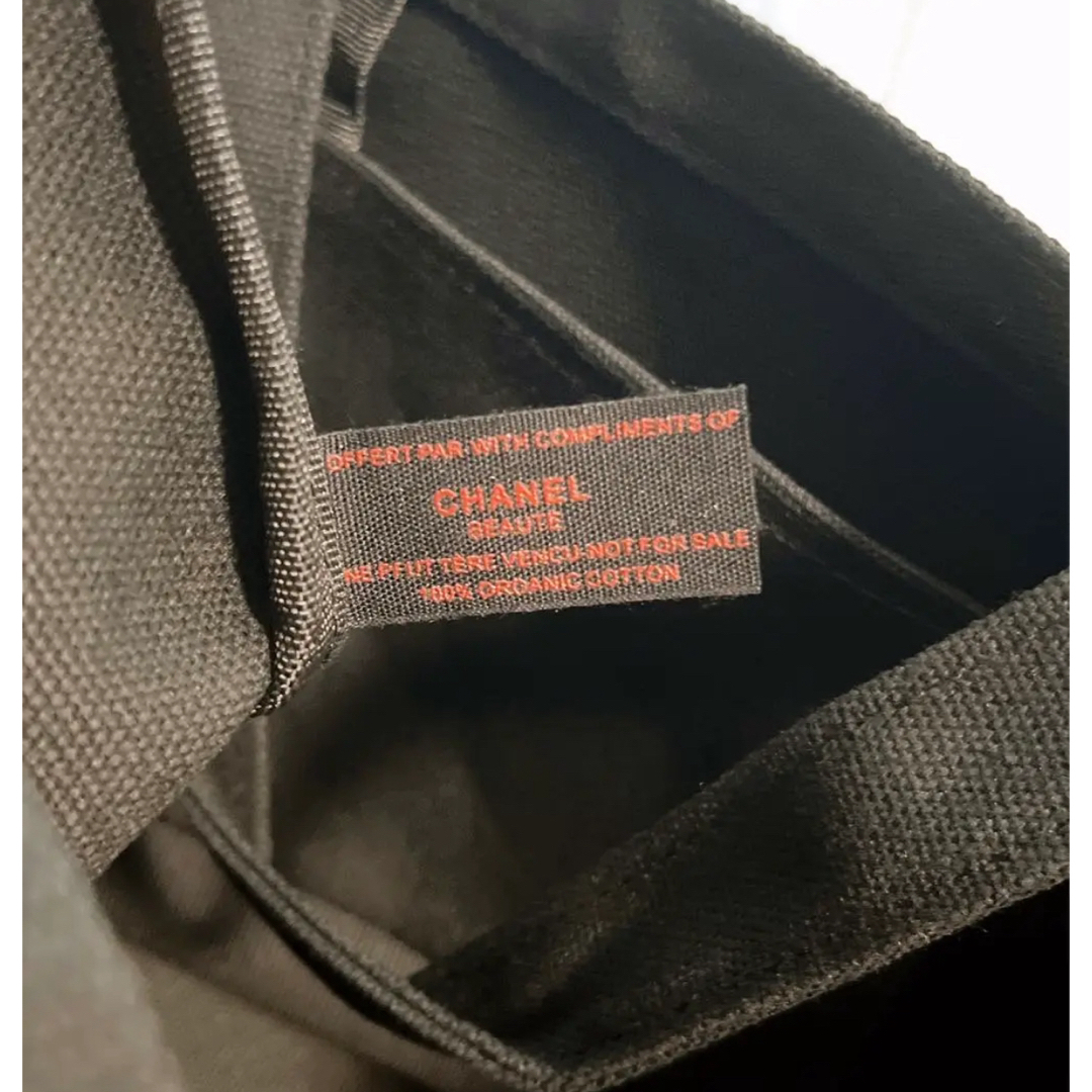 CHANEL(シャネル)のシャネル　ノベルティ　トート　ブラック レディースのバッグ(トートバッグ)の商品写真