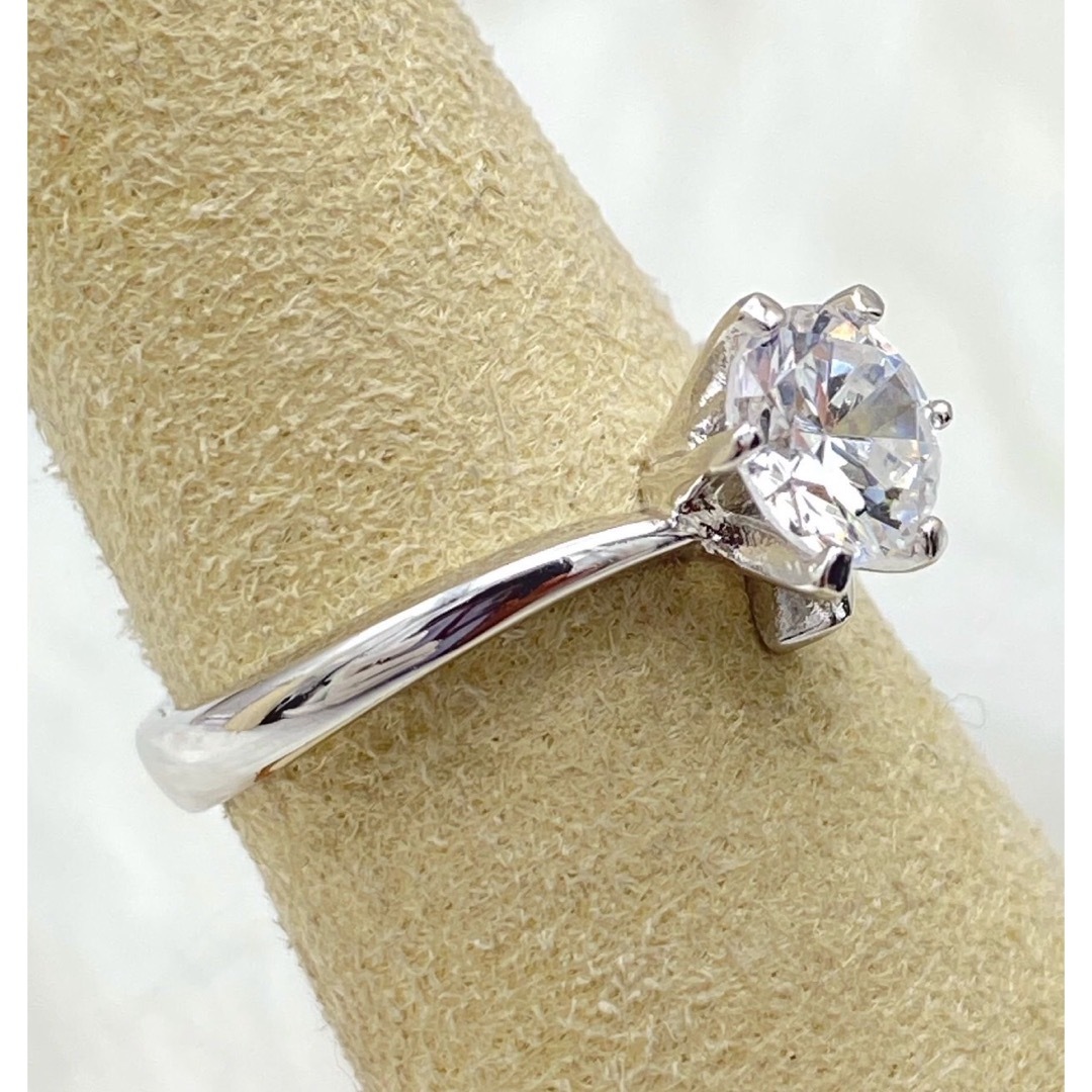 CZ ダイヤモンド　リング　指輪　10号 レディースのアクセサリー(リング(指輪))の商品写真