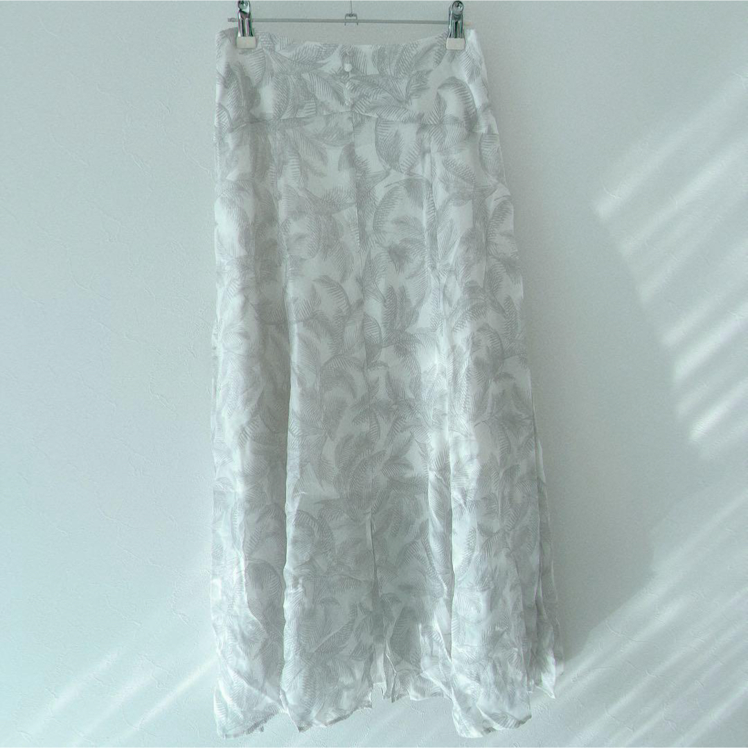 FRAY I.D(フレイアイディー)のFRAY I.D フレイアイディー スリットナロースカート ホワイト 1サイズ レディースのスカート(ロングスカート)の商品写真