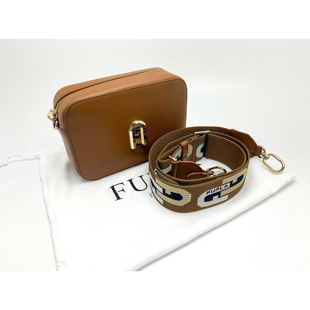 Furla(フルラ)のFURLA フルラ SLEEK Mini Crossbody スリーク ミニ クロスボディ 茶系 ブラウン ショルダーバッグ 鞄 カバン ブランド レディースのバッグ(ショルダーバッグ)の商品写真