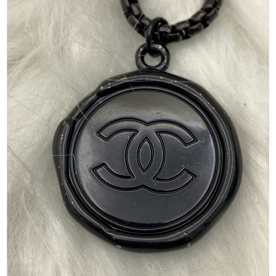 CHANEL(シャネル)のCHANELシャネル　ノベルティ　キーホルダー　バッグチャーム　ネックレストップ レディースのアクセサリー(チャーム)の商品写真