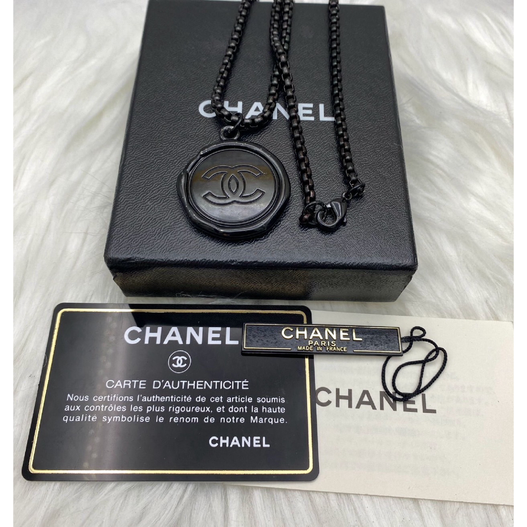 CHANEL(シャネル)のCHANELシャネル　ノベルティ　キーホルダー　バッグチャーム　ネックレストップ レディースのアクセサリー(チャーム)の商品写真