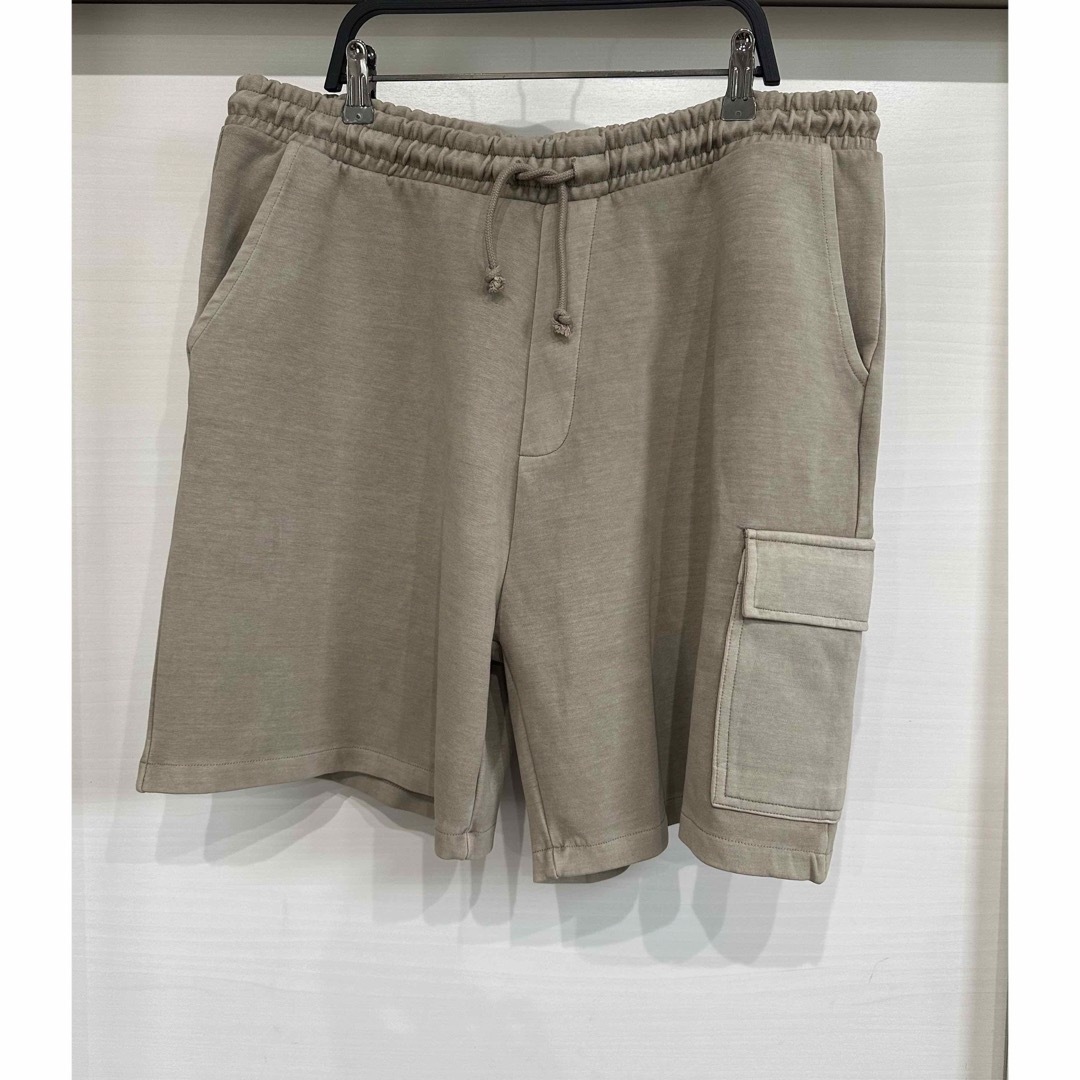 ZARA(ザラ)の2007 新品　ZARA メンズ　カーゴジョガー　バミューダパンツ　XL メンズのパンツ(ショートパンツ)の商品写真