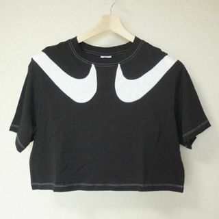 ナイキ(NIKE)の新品◆(レディースM)ナイキ 黒/ブラック スウッシュショートスリーブTシャツ(Tシャツ(半袖/袖なし))