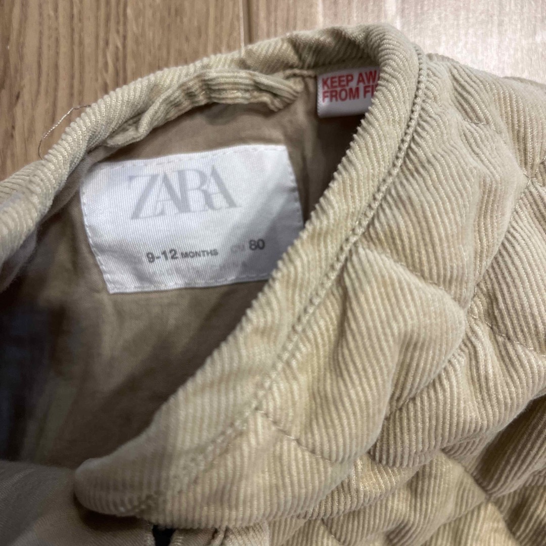 ZARA KIDS(ザラキッズ)のZARA コーデュロイ キルティングジャケット 80cm キッズ/ベビー/マタニティのキッズ服男の子用(90cm~)(ジャケット/上着)の商品写真