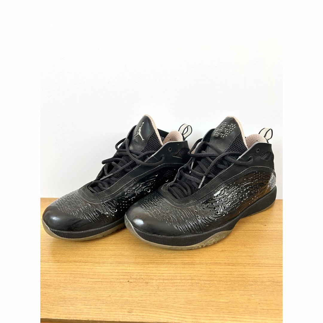 NIKE(ナイキ)のNIKE AIR JORDAN 2011 ブラック 26.5cm メンズの靴/シューズ(スニーカー)の商品写真