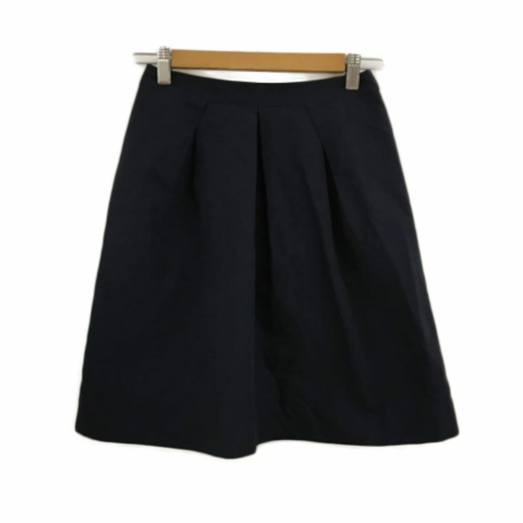 NOLLEY'S(ノーリーズ)のNolley's スカート 台形 ミニ 無地 タック 34 紺  レディースのスカート(ミニスカート)の商品写真