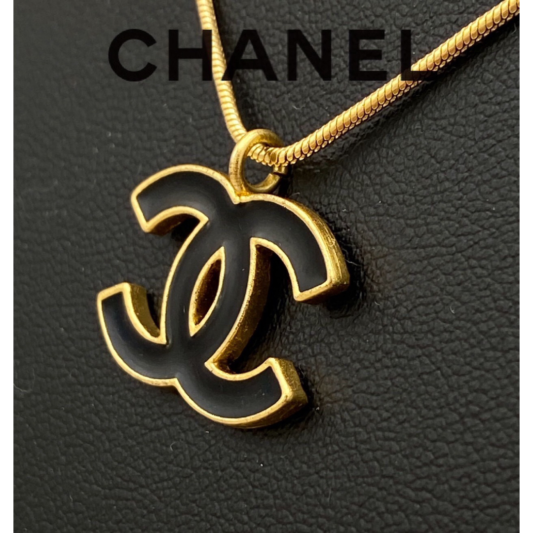 CHANEL(シャネル)のCHANEL シャネル　ココマーク ネックレストップ　 レディースのアクセサリー(ネックレス)の商品写真