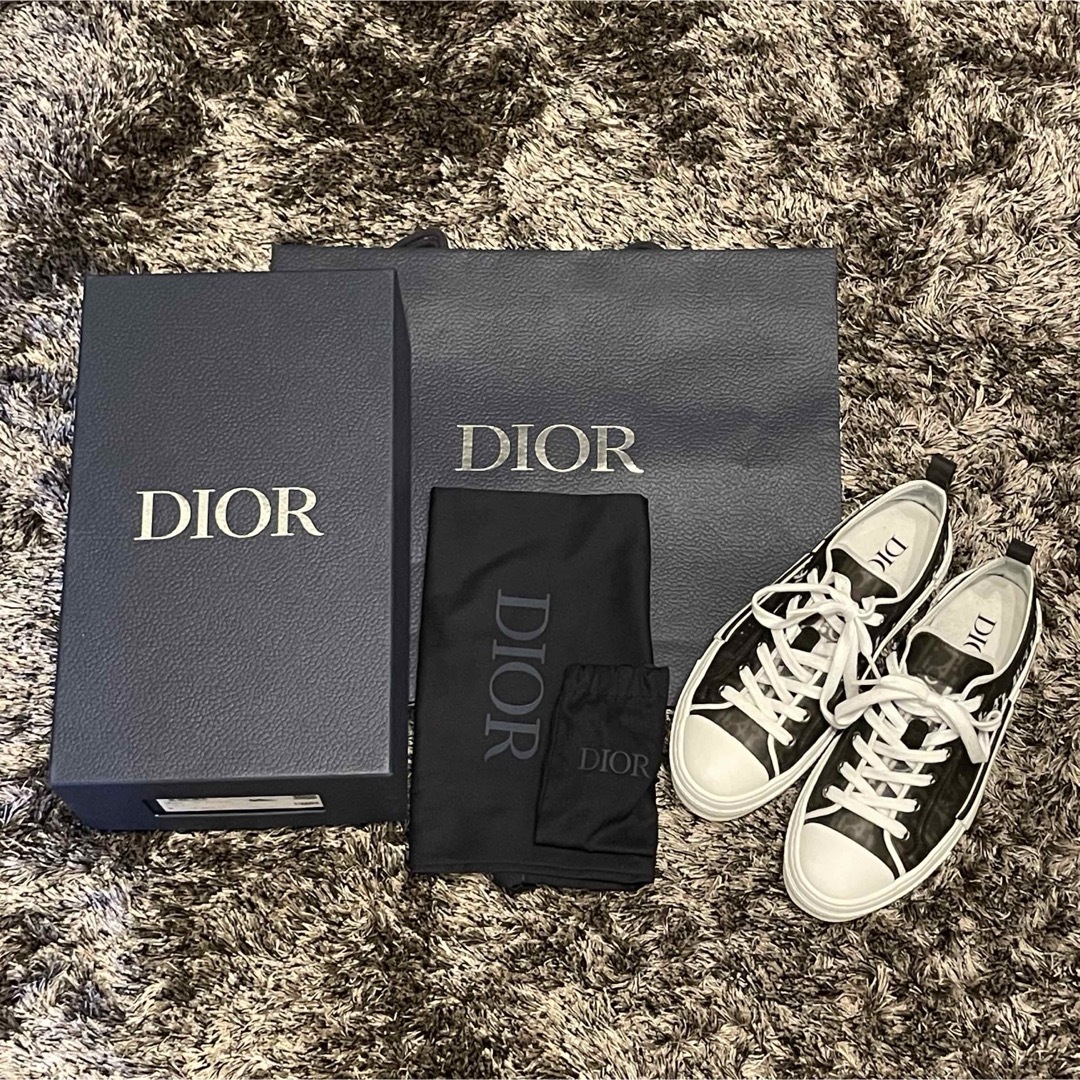 破格 DIOR ディオール ローカットスニーカー ブラック 39 箱付き 破格 DIOR ディオール ローカットスニーカー ブラック 39 箱付き