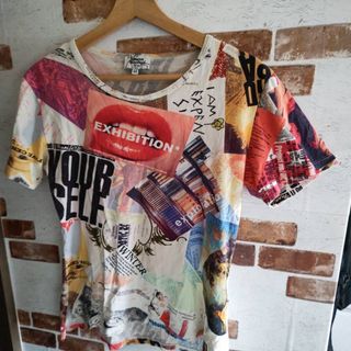 ヴィヴィアンウエストウッド(Vivienne Westwood)のヴィヴィアンウエストウッド　Tシャツ　総柄(Tシャツ/カットソー(半袖/袖なし))