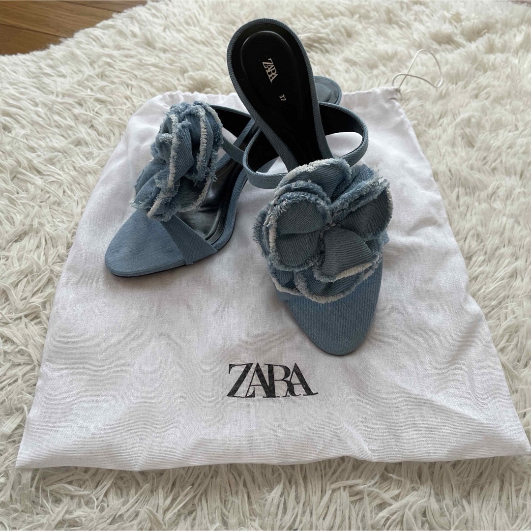 ZARA(ザラ)のZARA デニムミュール　新品未使用　サイズ37 レディースの靴/シューズ(ミュール)の商品写真