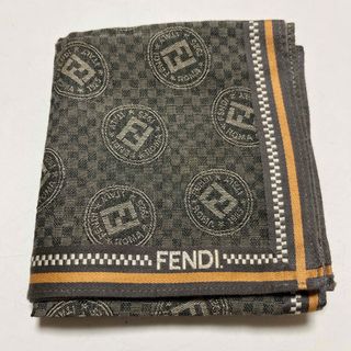 フェンディ(FENDI)の《FENDI》フェンディ　イタリア　ローマ　ハンカチ(ハンカチ)