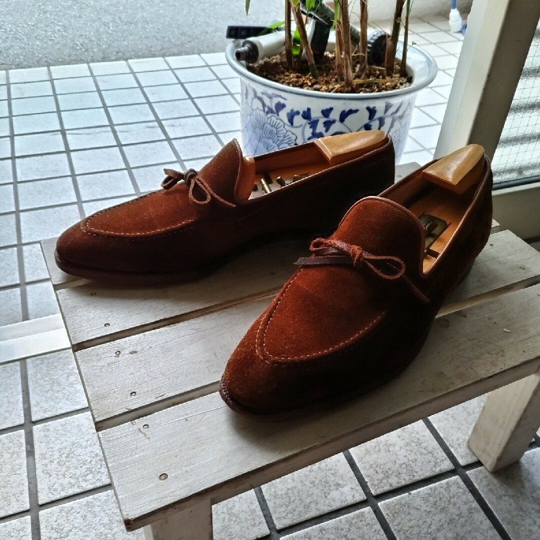 Crockett&Jones(クロケットアンドジョーンズ)の美品 クロケット＆ジョーンズ WENDOVER 6.5E リボンローファー メンズの靴/シューズ(ドレス/ビジネス)の商品写真