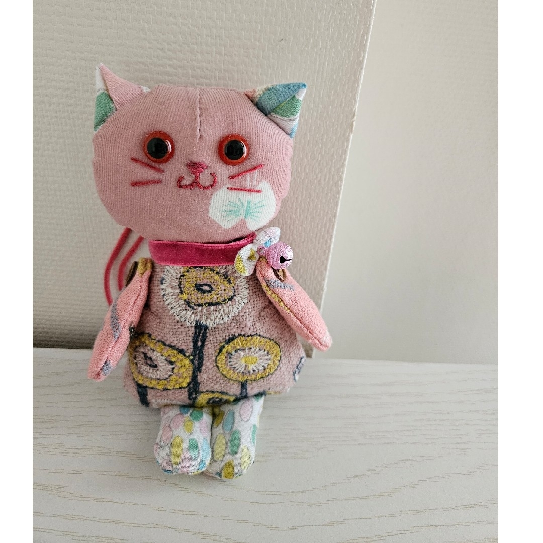 mina perhonen(ミナペルホネン)のミナペルホネン　ハンドメイド　ねこ エンタメ/ホビーのおもちゃ/ぬいぐるみ(ぬいぐるみ)の商品写真