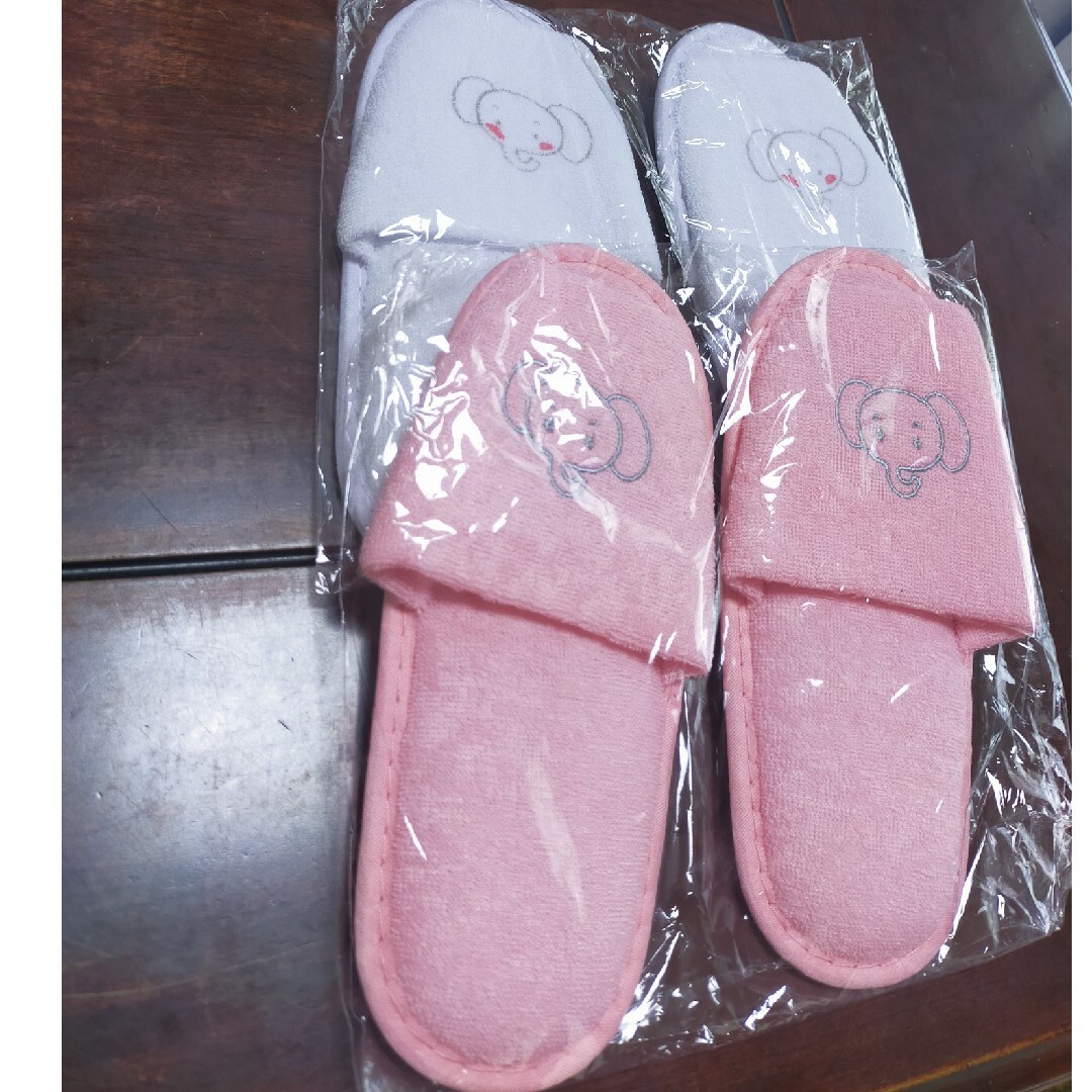 【未使用】子供用スリッパ　２点セット キッズ/ベビー/マタニティのキッズ靴/シューズ(15cm~)(スリッパ)の商品写真