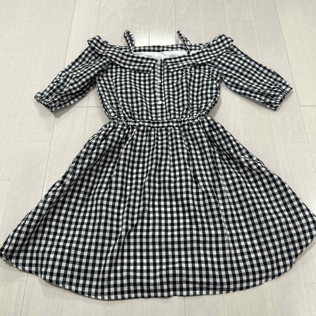 INGNI First(イングファースト)のイングファースト　ワンピ キッズ/ベビー/マタニティのキッズ服女の子用(90cm~)(ワンピース)の商品写真