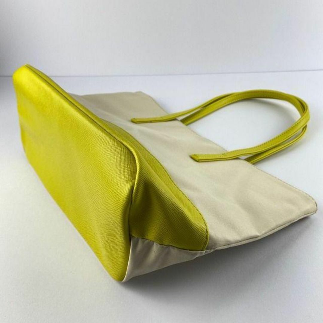 新品　トートバッグ　URBAN RESEARCH　マザーバッグ レディースのバッグ(トートバッグ)の商品写真