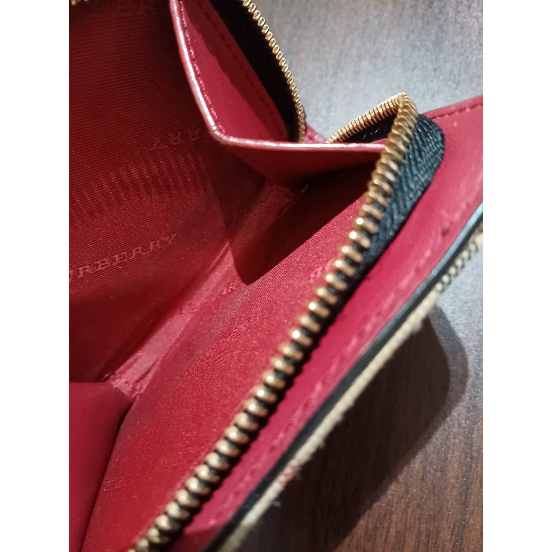 BURBERRY(バーバリー)のバーバリー財布　Burberry折り財布　正規品 レディースのファッション小物(財布)の商品写真