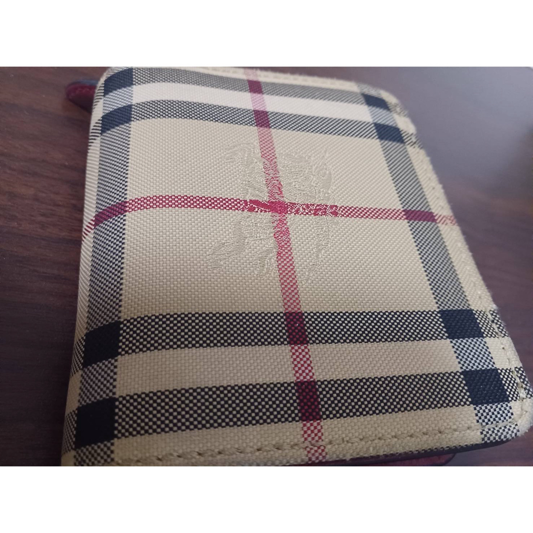 BURBERRY(バーバリー)のバーバリー財布　Burberry折り財布　正規品 レディースのファッション小物(財布)の商品写真